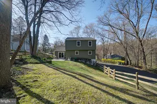 1307 Park View Ln, Downingtown, PA 19335 - Photo 4