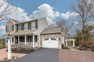 3 Hunter Dr, Glenmoore, PA 19343 - Photo 2