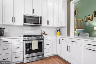 24 Longview Ln, Newtown Square, PA 19073 - Photo 6