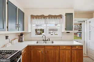 268 Ellicott Rd, Avondale, PA 19311 - Photo 8