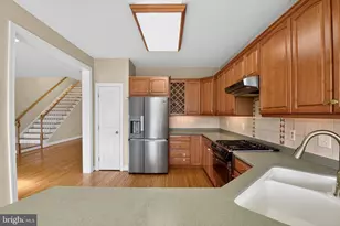 803 Whispering Brooke Dr, Newtown Square, PA 19073 - Photo 14
