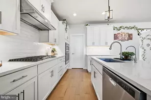 253 Iris Ln, Chester Springs, PA 19425 - Photo 14