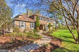 916 General Howe Dr, West Chester, PA 19382 - Photo 2