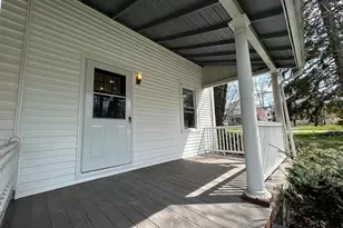 5 Locust St, West Chester, PA 19382 - Photo 2