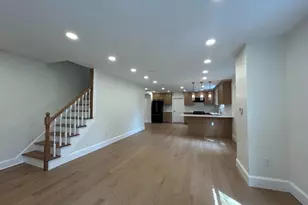 5 Locust St, West Chester, PA 19382 - Photo 4