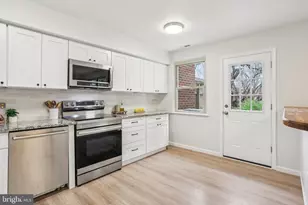 207 Westbury Ct, Downingtown, PA 19335 - Photo 8