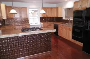 136 Paoli Pike, Malvern, PA 19355 - Photo 2