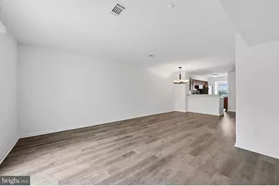 684 Metro Court #16, West Chester, PA 19380 - Photo 6