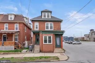 141 Washington Ave, Downingtown, PA 19335 - Photo 1