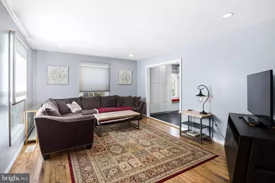 464 Freemont Street, Phoenixville, PA 19460 - Photo 2
