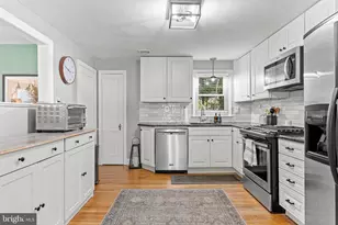 21 Moreland Rd, Paoli, PA 19301 - Photo 6