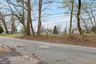 25 Woodbine Ave, Paoli, PA 19301 - Photo 22