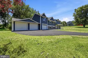 1376 College Hill Dr, Cheyney, PA 19319 - Photo 2