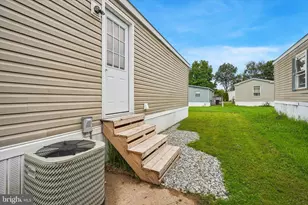 857 Buttonwood Ave, Spring City, PA 19475 - Photo 14