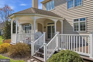 1101 Winchester Ct, Pottstown, PA 19465 - Photo 22