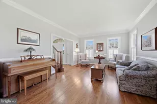 1101 Winchester Ct, Pottstown, PA 19465 - Photo 10