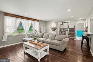 443 Woodcrest Rd, Wayne, PA 19087 - Photo 4