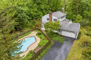 2463 Jones Rd, Pottstown, PA 19465 - Photo 2