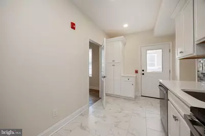 325 W Barnard Street W, West Chester, PA 19382 - Photo 32