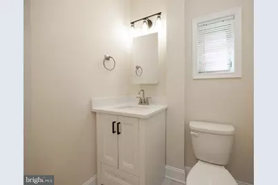 325 W Barnard Street W, West Chester, PA 19382 - Photo 26