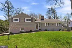 56 Cobblestone Dr, Paoli, PA 19301 - Photo 1