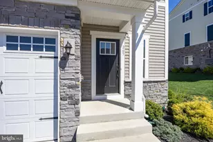 265 Chase Dr, Downingtown, PA 19335 - Photo 2