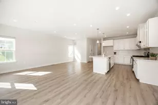 265 Chase Dr, Downingtown, PA 19335 - Photo 10