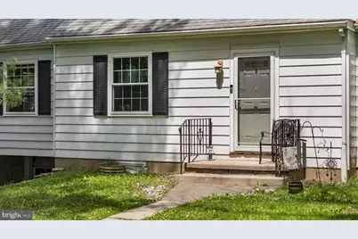 819 W Miner Street, West Chester, PA 19382 - Photo 2