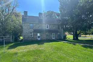 75 Western Ave, Parkesburg, PA 19365 - Photo 4