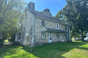 75 Western Ave, Parkesburg, PA 19365 - Photo 2