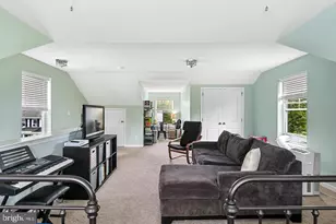 26 High St, Phoenixville, PA 19460 - Photo 16