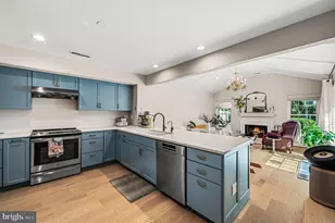 28 Manchester Ct, Berwyn, PA 19312 - Photo 8