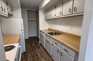 1402 Valley Dr, West Chester, PA 19382 - Photo 2