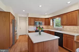 607 Spring Line Dr, West Chester, PA 19382 - Photo 14