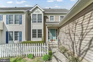 506 Dunbarton Ct, Chadds Ford, PA 19317 - Photo 2