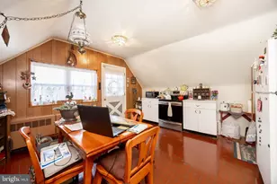 270 Broad St, Spring City, PA 19475 - Photo 22