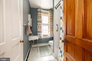 270 Broad St, Spring City, PA 19475 - Photo 18