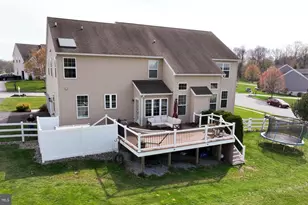 204 Coleridge Ln, Coatesville, PA 19320 - Photo 54