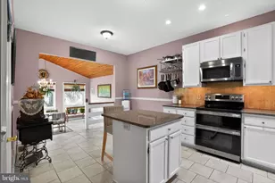 1307 Harness Ln, Chester Springs, PA 19425 - Photo 10