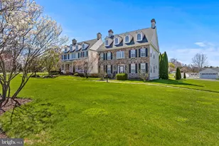 804 Wren Ln, Cochranville, PA 19330 - Photo 2