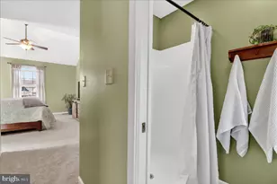 2 Parkside Dr, Elverson, PA 19520 - Photo 20