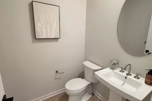 110 Camryn Ct, Downingtown, PA 19335 - Photo 4