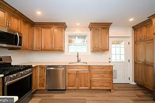 232 Morgan St, Phoenixville, PA 19460 - Photo 12