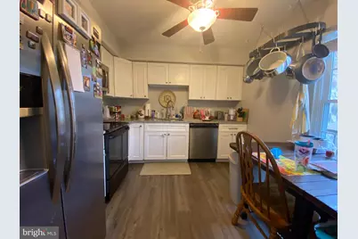 240 Valley Stream Lane, Tredyffrin, PA 19087 - Photo 2