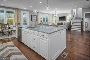 305 Rita Ct, West Chester, PA 19380 - Photo 4