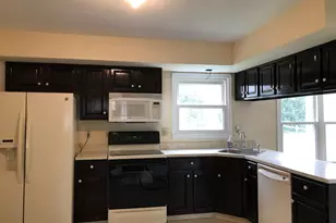 2 Corwen Terrace W, West Chester, PA 19380 - Photo 2