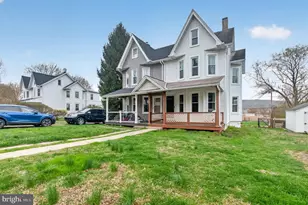 62 E 2nd Ave, Parkesburg, PA 19365 - Photo 8