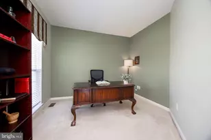 306 Winchester Ln, West Grove, PA 19390 - Photo 14