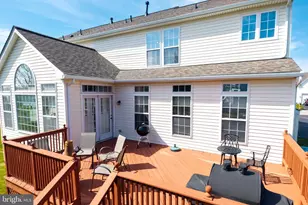 306 Winchester Ln, West Grove, PA 19390 - Photo 8