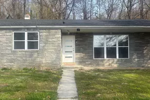 633 Coates St, Coatesville, PA 19320 - Photo 2